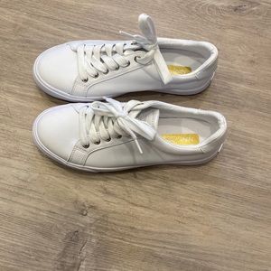 Nine West white sneakers!